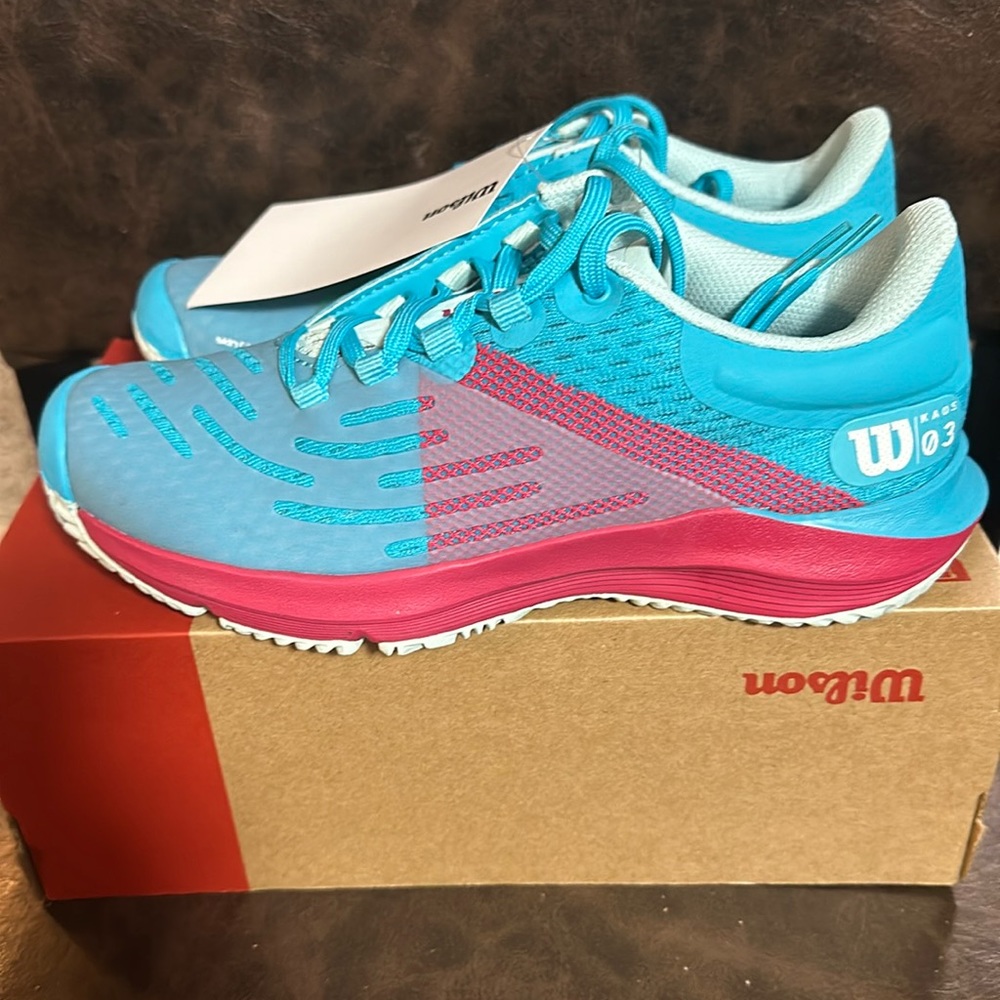Wilson Kids Sneakers in Teal and Fuchsia